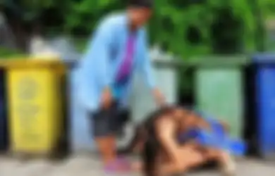 Tak Malu Bergumul dengan Sampah dan Segala Baunya, Wanita Cantik nan Kaya Raya Ini Jadi Salah Satu Perempuan Paling Beruntung di Dunia, Fotonya Sujud di Kaki Sang Ibu yang Sedang Memulung Buktikan Kisah Ajaibnya