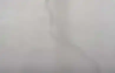 Solusi Mudah Mengatasi Retak Rambut pada Dinding, Lakukan Langkah Ini!