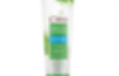 3 Facial Foam Green Tea Buat Remaja Untuk Kontrol Minyak & Jerawat!
