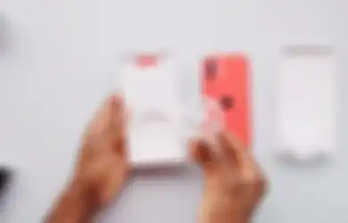3 Seri Smartphone Tanpa Charger di Dalam Box, Jadi Tren di 2021?
