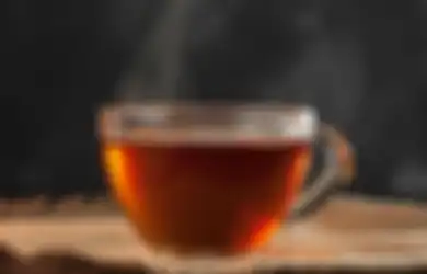 Terbiasa Minum Teh Setelah Makan? Awas 3 Gangguan Kesehatan Ini!