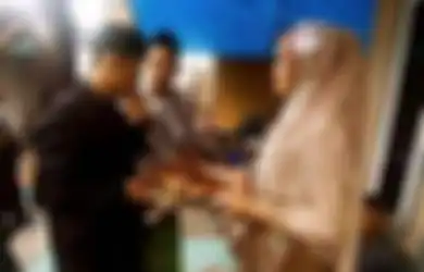 Sudah Ditawari Uang Tunai Sampai Emas, Pasangan Pengantin Ini Ngotot Nikah dengan Maskawin Ayam Bakar di Pernikahannya, Sang Kades Ungkap Fakta Mengejutkan Tentang Desanya