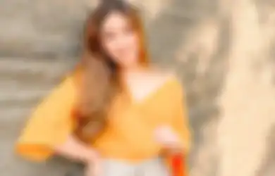 Nama Ayahnya Disudutkan Hotman Paris dalam Kasus Maybank, Air Mata Winda Earl Tumpah di Depan Kamera: Saya Sakit Hati Papa Dibawa-bawa