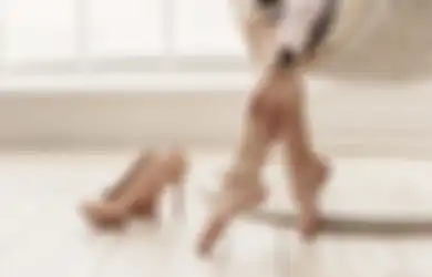 Wajib Tahu Nih, 5 Tips Agar Tetap Nyaman Pakai Heels Seharian
