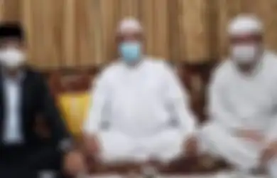 Mendadak Balai Kota Diserbu Kerumunan Massa, Gubernur DKI Jakarta Diminta Putus Hubungan dengan Habib Rizieq Shihab, Ini Alasannya