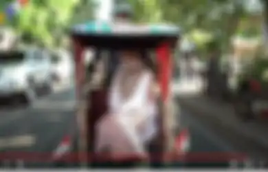 Berjam-jam Tak Kunjung Narik, Raut Wajah Tukang Becak Langsung Bahagia Dapat Bayaran Setengah Juta dari Istri KSAD, Hetty Andika Perkasa: Saya Kasih Rp 500 Ribu, Ayo!