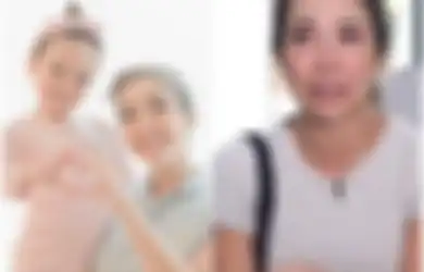 Unggah Foto Baru, Netizen Langsung Serbu Akun Instagram Gisel dan Minta Gempi Ikut Gading Marten: Mending Tinggal di Rumah Papa!