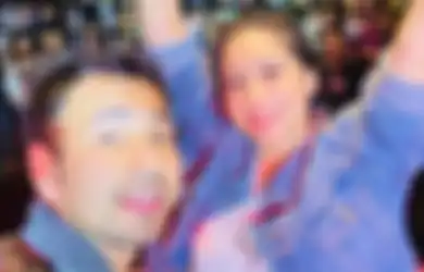 Rekam Nagita Slavina Berendam Pakai Bikini, Raffi Ahmad Banjir Hujatan: Baru Tadi Pagi Ikut Kajian Kenapa Posting Begini?