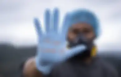 Kasus Covid-19 Kembali Melonjak, Seorang Pimred Jurnal Ilmiah Sebut Pandemi Berubah Jadi Sindemi, Berikut Penjelasan Epidemiolog!