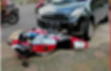 Viral Ayla Sengaja Tabrak Honda CBR 600 Jutaan, Siap Ganti Rugi Pake Rumah dan Mobil tapi Belum Cukup