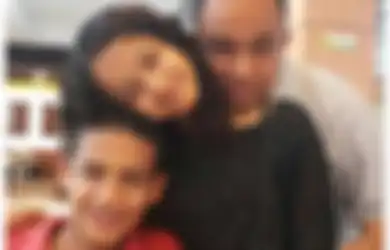 Sweet Abis! Intip 6 Foto Kebersamaan Anak Anies Baswedan, Mutiara dan Mikail Baswedan!