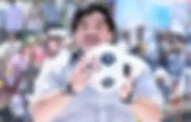 Enggak Nyangka! Ternyata Ini Alasan Mendiang Maradona Sering Gunakan 2 Jam Tangan