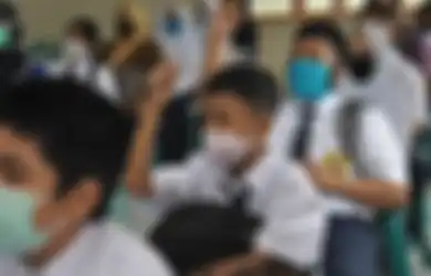 Sekolah Bakal Dibuka Juli 2021 Usat Target Vaksin Guru Rampung