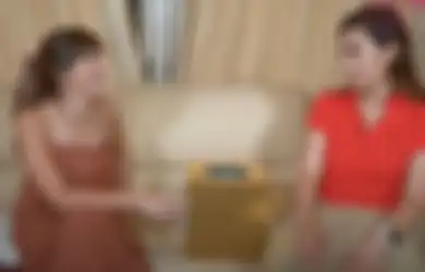 Tak Gengsi Bongkar Rahasia Rumah Tangganya Hingga Ngaku Tak Mampu Lakukan Pekerjaan Remeh, Nia Ramadhani Ungkap Reaksi Keluarga Ardi Bakrie: Sampai Sekarang Gue Juga Nggak Didepak!