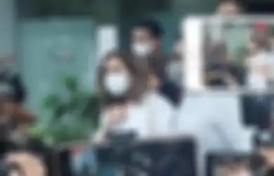Nasi Sudah Jadi Bubur, Kepergok Bergoyang Bersama Teman Pria, Gisel Sesali Perbuatan Tak Lazim yang Sudah Dilakukannya di Ranjang Bareng Gading Marten dan Sahabat Wanitanya