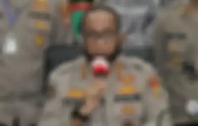Diringkus Polisi di Rumahnya, Pelaku Penyebar Video Azan 'Hayya Allal Jihad' Terancam Bayar Denda Hingga Rp 1 Miliar 