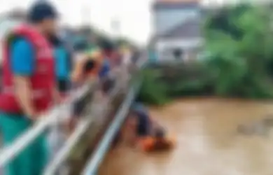 Remaja 17 Tahun Tenggelam Terbawa Arus dan Hilang Saat Nyari Ikan Tengah Malam, Ini Kronologinya