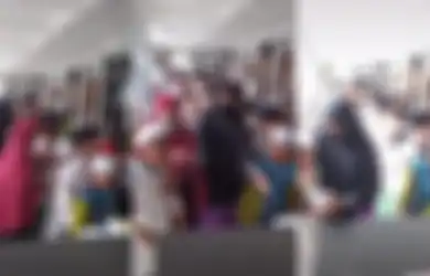 Ada yang Sampai Menangis, Aksi Bocah Laki-laki Rebutan Nasi Kotak usai Salat Jumat Viral di Media Sosial, Pengunggah: Antusias Anak Besar Sekali