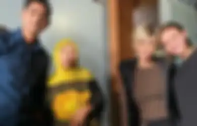 Datang dari Pasuruan Demi Ketemu Arya Saloka Cs, Ibunda Inul Daratista Ngadu Begini Usai Sambangi Lokasi Syuting Ikatan Cinta: Nggak Percaya!