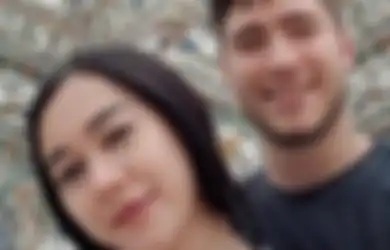 Blak-blakan Soal Perceraiannya, Aura Kasih Akui Sudah 10 Bulan Pisah dengan Eryck Amaral: Saya Menjalani Semuanya Sendirian