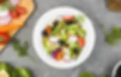 Bisa Mencegah Sembelit dan 3 Manfaat Lain Kalau Rajin Makan Salad Sayur