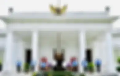 Heboh Jaket Seharga Rp 300 Ribu-an yang Dipakai 6 Menteri Baru Hasil Reshuffle Ini Kekinian Banget!