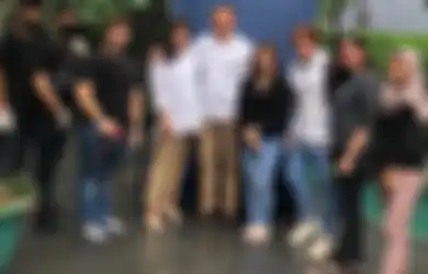Sengaja Bikin Foto Keluarga, Penampilan Istri Ahok Saat Rayakan Natal Banjir Pujian, Apa Kabar Veronica Tan? 