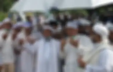 Dibubarkan Pemerintah Karena Berbaiat ISIS, FPI Langsung Ambil Tindakan Ini, Habib Rizieq Belum Tahu?
