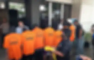 Detik-detik Sadisnya Geng Akatsuki Ayunkan Celuritnya untuk Habisi Remaja 16 Tahun Terekam Kamera CCTV, Polisi Bongkar Semuanya