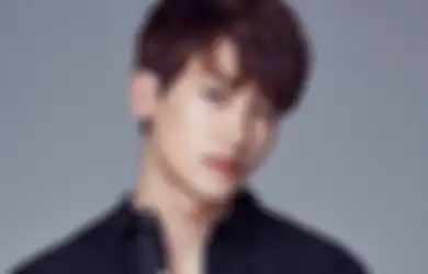 Info Drama Korea Park Hyung Sik, Pertanyakan Takdirnya yang Kena Kutukan
