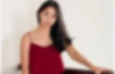 5 Ide OOTD Pakai Outfit Merah ala Adik Nikita Willy, Winona Willy. Catchy!