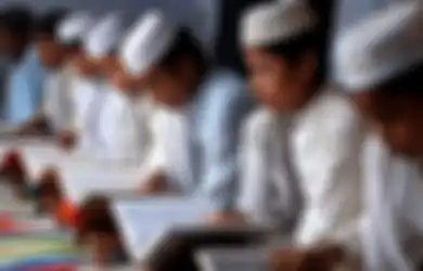 Siapakah Pendusta Agama Menurut Surat Al-Maun? Ini Jawaban Soal Agama Islam Kelas 5 SD Halaman 56 dan 57