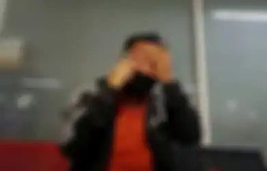 Tragedi Sriwijaya Air SJ 182 Buat Kakinya Lemas dan Duduk Terisak Pandangi Foto Bayinya, Yaman Zai: Saya Tunggu-tunggu Tapi Tidak Datang