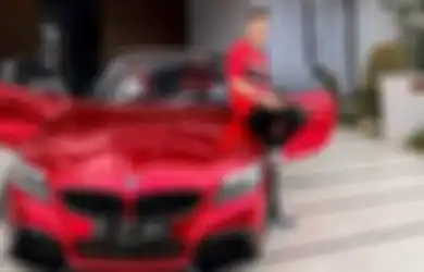 Mobil Tesla yang Beli di Tokped Milik Indra Kenz Disita Polisi, Termasuk Transferan Rp 2M ke Pacarnya