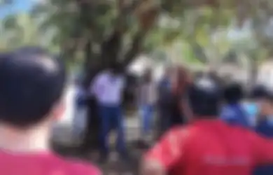 Warganya Terlanjur Muak dan Kecewa, Walikota Ini Diikat di Pohon hingga Jadi Tontonan Karena Ingkari Janji Kampanyenya, Bakal Dibebaskan Asal Penuhi Syarat Ini!