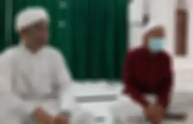 Bikin Tato di Wajah Sejak Lulus SD, Ini Alasan Anak Punk Mau Ikut Bersih-bersih Masjid Hingga Punya Cita-cita Besar
