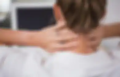 Jangan Kaget, 4 Cara Ini Bisa Hilangkan Badan Pegal Tanpa Pijat!