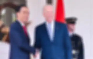 Disumpah dengan Alkitab Warisan Keluarga, Joe Biden Langsung Ajukan Tuntutan Pada Warga Muslim Indonesia Karena Peristiwa Besar Ini