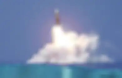 Tiongkok Makin Ngelunjak, Kepungan Militer AS Cuma Dianggap Angin Lalu, Seenak Jidat Gelar Uji Coba Rudal di Laut China Selatan