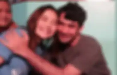 Bukan Sekedar Peran, Prilly Latuconsina Ngaku Sayang Reza Rahadian!