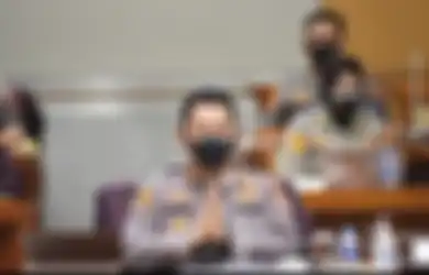 Resmi Duduki Pucuk Pimpinan Tribrata 1, Kapolri Jenderal Listyo Sigit Prabowo Wajibkan Anggota Polri Baca Kitab Kuning, Apa Isinya?