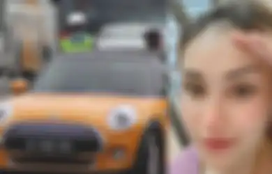 Terjaring Razia Ganjil Genap, Ayu Ting Ting yang Baru Saja Umumkan Batal Nikah Ternyata Semobil dengan Seorang Pria, Siapa?