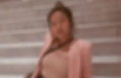 4 Trik Tampil Kece Pakai Outfit Pink ala Anak Eko Patrio, Nayla Ayu!