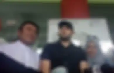 Selama Ini Digadang-gadang Jadi Anak Emas Namun Sering Kecewakan, Rhoma Irama Blak-blakan 'Angkat Tangan' Urusi Kasus Teranyar Ridho Rhoma, Sang Raja Dangdut: Silahkan Atasi Sendiri
