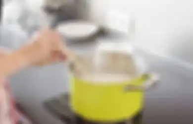 Keren, Ternyata Ini 4 Manfaat Memasak Bagi Kesehatan Mental!