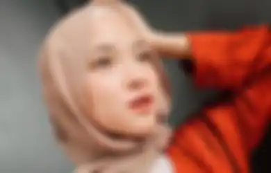 Diam-diam Jadi Orang Ketiga di Pernikahan Ayus, Nissa Sabyan Nyatanya Tak Pernah Tanggung-tanggung Masalah Manggung, Rela Rogoh Kocek Ratusan Juta Hanya Demi Microphone Jenis Ini
