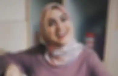 Makin Waspada dengan Cuaca Jakarta, Artis Ini Akui Jadi Cemasi Huniannya Saat Hujan Datang Hingga Tidurnya Tak Nyenyak!