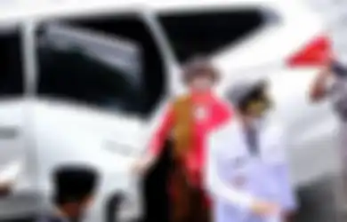 Buktikan Omongannya, Gibran Nyatanya Selalu Pantau dan Jawab Postingan Medsos Keluhan Para Rakyatnya: Keluhan Sekecil Apapun Dijawab, Saya Langsung Kontak Dinas-dinas!