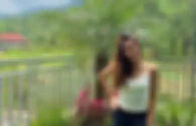 Tumbuh Dewasa dengan Paras Cantiknya, Valerie Thomas Anggap Status 'Anak Artis' Bukanlah Hal yang Spesial: Banyak yang Deketin Buat Cari Keuntungan Aja