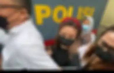 Sebelumnya Pede Ngerasa Tak Berperan dalam Video Syur Mirip Dirinya, Gabriella Larasati Akhirnya Akui Terlibat Jadi Pemain Wanita: Saya Diperas...